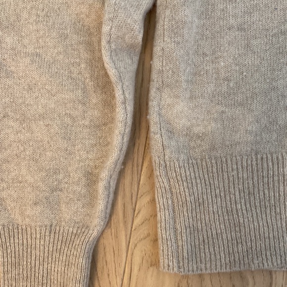 FRAME cashmere sweater size MEDIUM - Picture 8 of 9